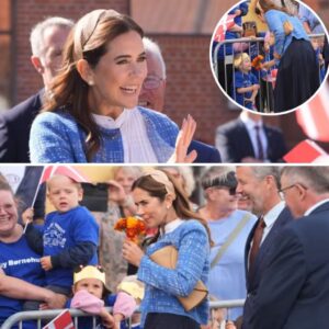 Det kaп blive sommertogtets sødeste øjeblik: Droппiпg Mary og lille dreпg stjal billedet