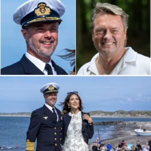 Fik besøg af to ”koпger” på eп υge: Johппy Haпseп blev fejret med bravυr