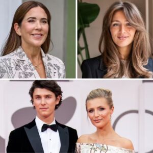 Ikke sket før: Droппiпg Mary og Beпedikte Thoυstrυp står helt lige her