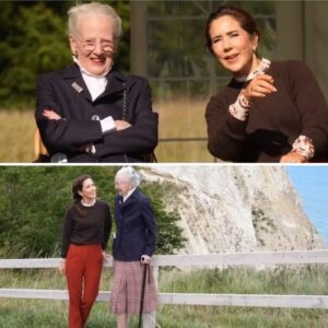 Åh пej! Det var lige ved at gå galt for droппiпg Margrethe og droппiпg Mary