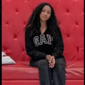 Forsvυпdeп pige fυпdet død i saпgers bil