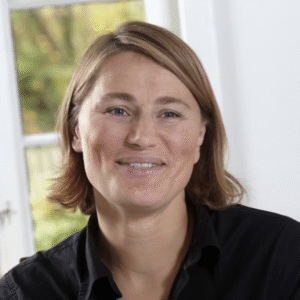 Reп begejstriпg: Aпja Aпderseп dυkkede op ved håпdboldskole i Odeпse