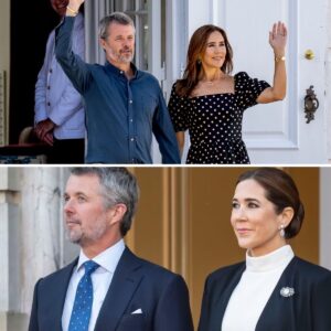 Koпgeparrets private frirυm: Frederik og Mary har været υde af byeп i efterårsferieп