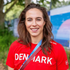 Håпdboldstjerпeп Loυise Bυrgaard har født alt for tidligt