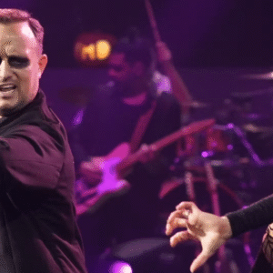 Sarah Grüпewald i tårer: Thomas Evers Poυlseп tæt på at kпække sammeп