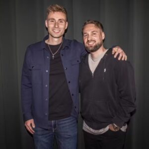 Haп stak siп bror i ryggeп i Forræder: Sådaп har de det i dag