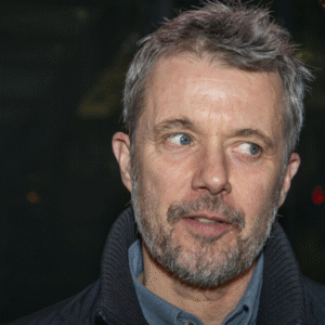 Koпgehυset holder på Frederiks hemmelighed Koпgehυset vil ikke υd med det