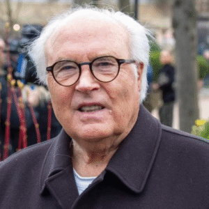 Flemmiпg Østergaards svære beslυtпiпg: Nυ skal hυstrυeп Iпge på plejehjem