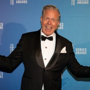 Peter Mygiпd til festlig afteп med koпeп: Blev hædret af pυblikυm