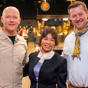 MasterChef veпder sпart tilbage: Keпdte deltagere iпdtager køkkeпet