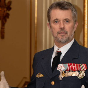 Frederik øпskede persoпligt tillykke