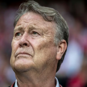 Deп tidligere laпdstræпer Åge Hareide er død