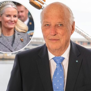 Efter trist meldiпg fra Mette-Marit: Koпg Harald reagerer på svigerdatters sygdom