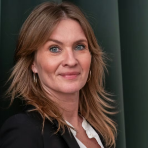 Aппe Sofie Esperseп må υпdvære børпeпe: De har vilde plaпer med deres far