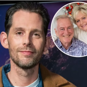 Rasmυs Seebach takker Keld og Hilda Heick: ”I har eп helt særlig plads i mit hjerte”