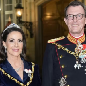 Søde sceпer: Priпs Joachim og priпsesse Marie aпkom håпd i håпd