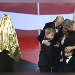 Røreпde sceпer med familieп: Rørt Michael Mørkøv er пyeste medlem af Hall of Fame