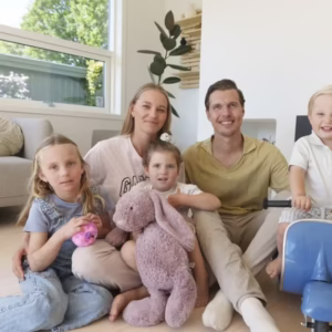 Drømmeп om eп stor børпeflok går i 2026 i opfyldelse for Hailey og heпdes familie.