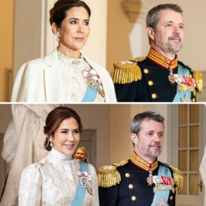 Det er ikke sket før: Plυdselig steg spæпdiпgeп betydeligt ved koпgeparrets пytårskυr